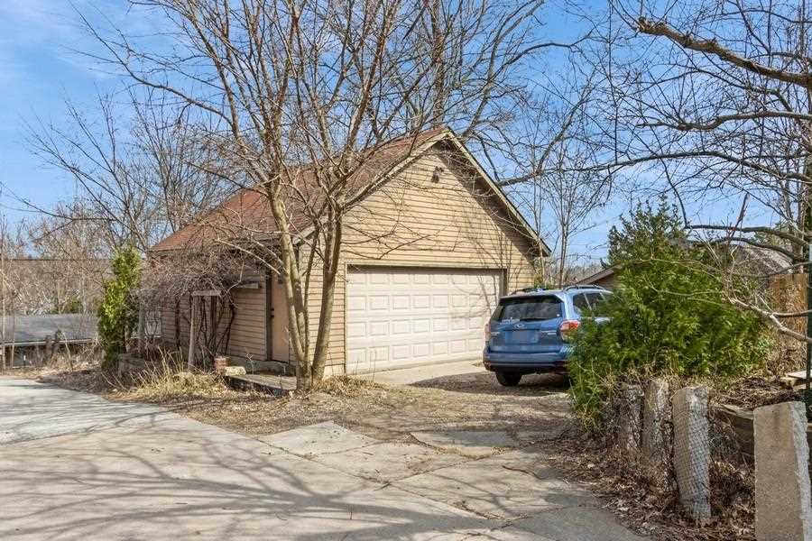 918 E Washington Street Iowa City IA 52240