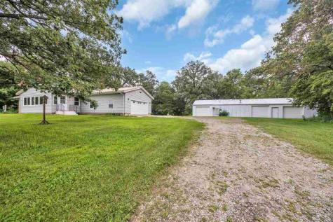 9826 Brandon Road La Porte IA 50651