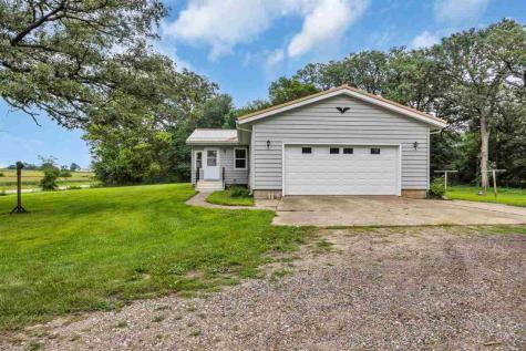 9826 Brandon Road La Porte IA 50651