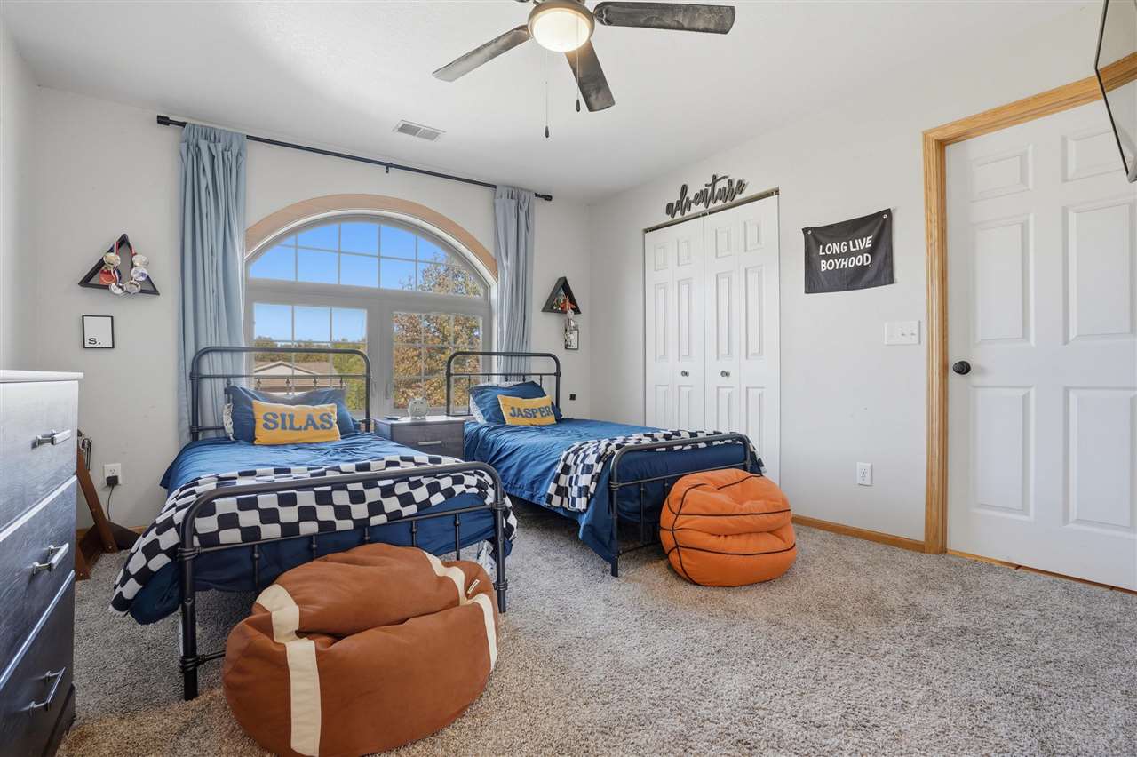 707 E 13th Street Washington IA 52353