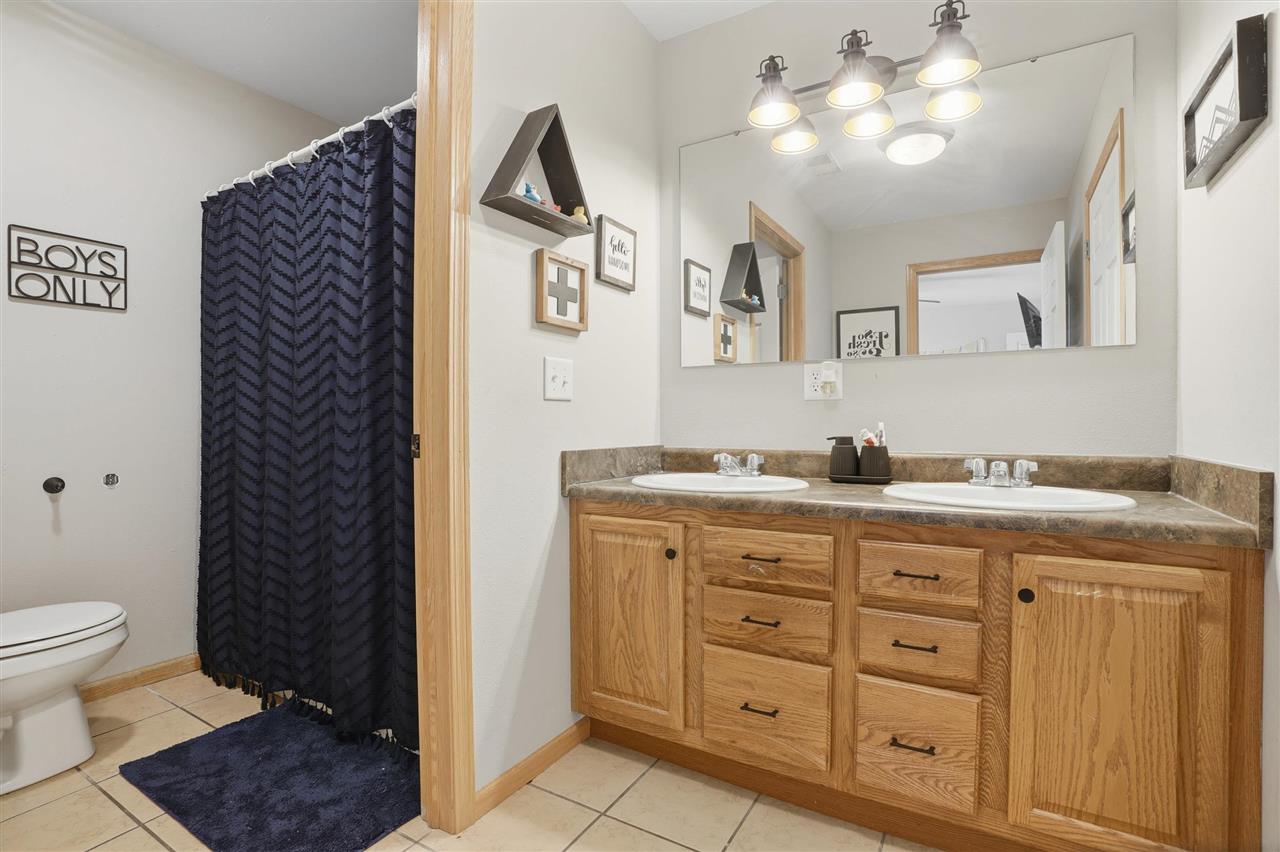 707 E 13th Street Washington IA 52353