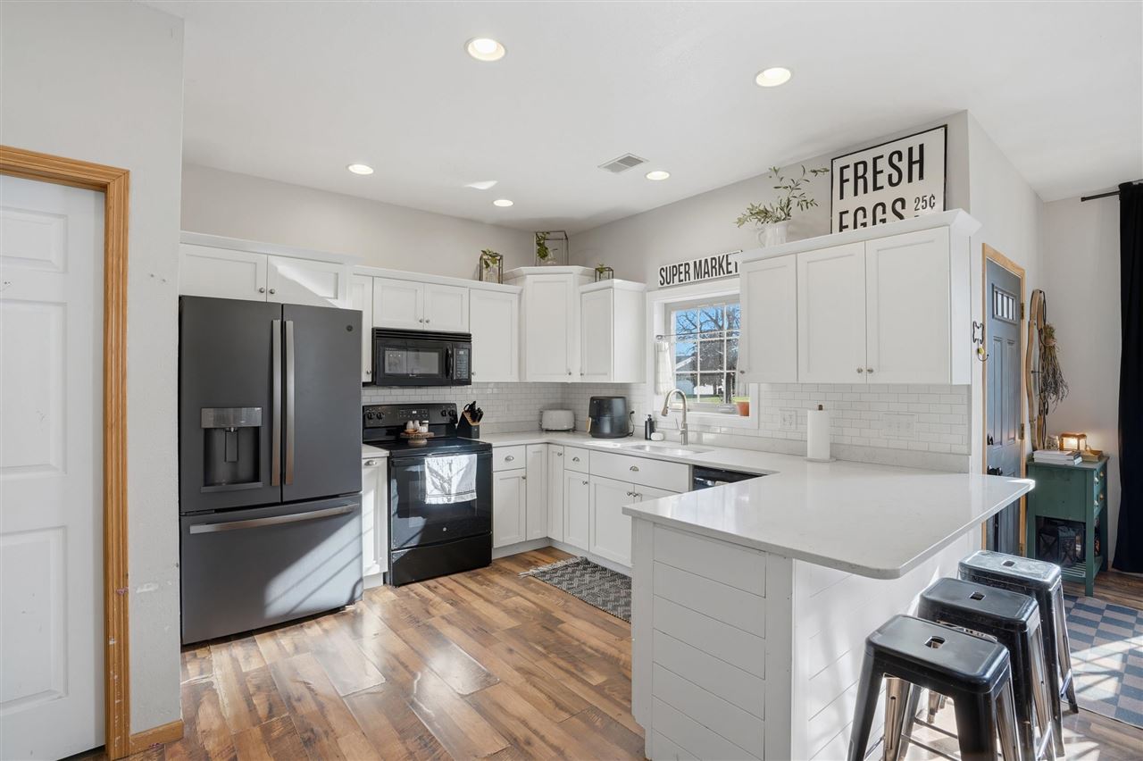 707 E 13th Street Washington IA 52353