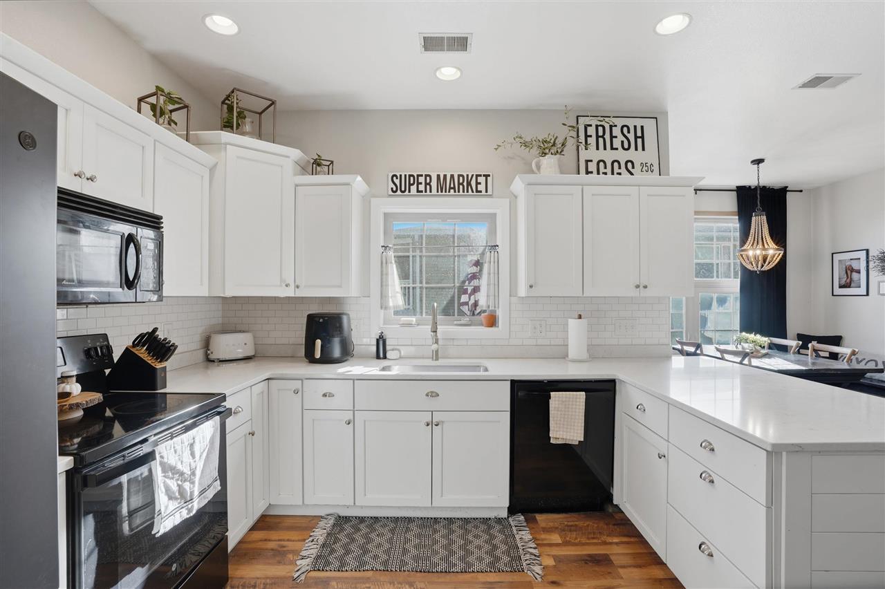707 E 13th Street Washington IA 52353