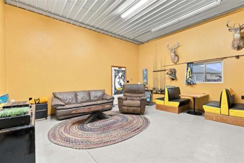 1962 140th Street Wellman IA 52356
