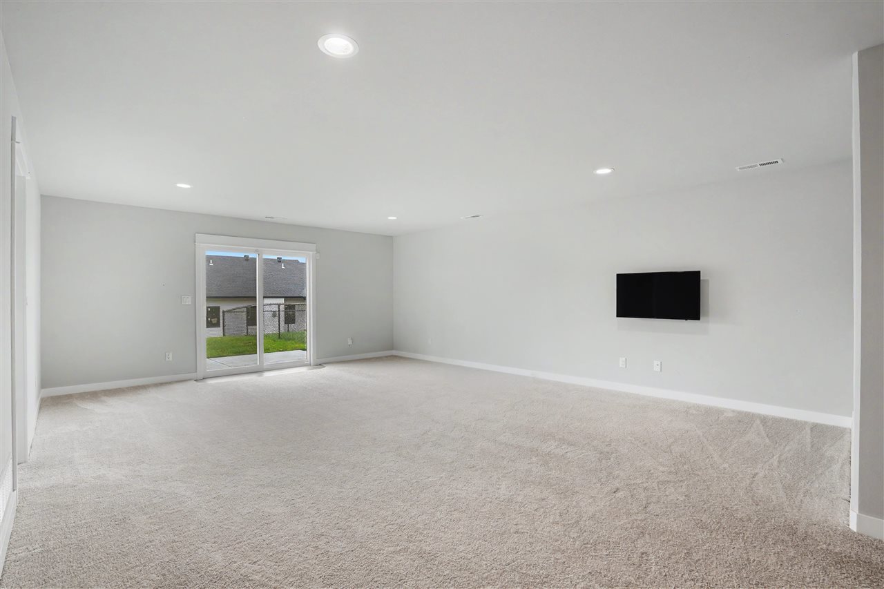 1267 Berkshire Lane North Liberty IA 52241