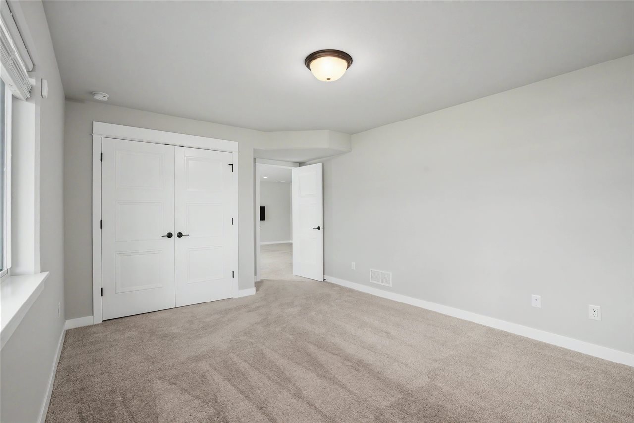 1267 Berkshire Lane North Liberty IA 52241