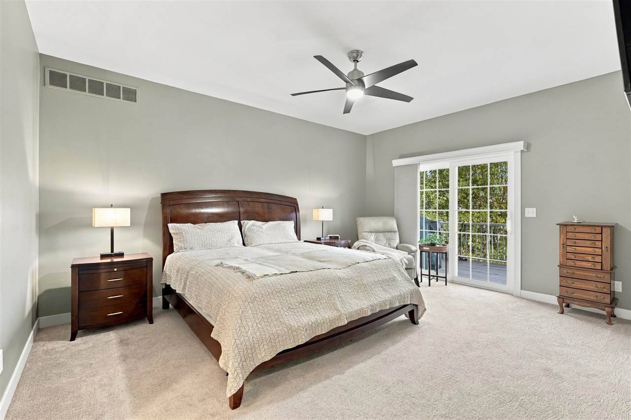 2255 Pembrokeshire Drive Coralville IA 52241
