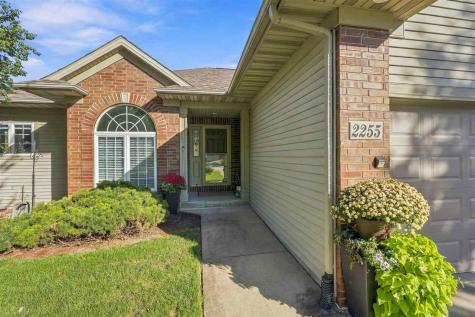 2255 Pembrokeshire Drive Coralville IA 52241