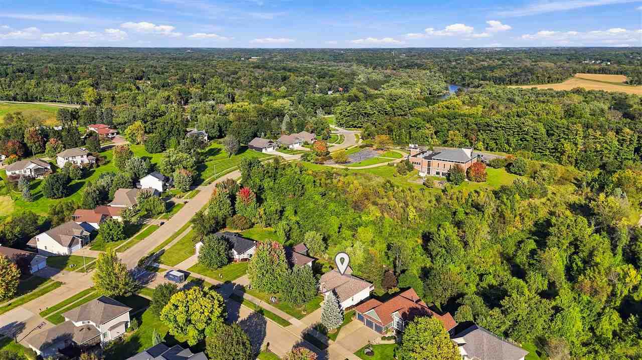 2255 Pembrokeshire Drive Coralville IA 52241