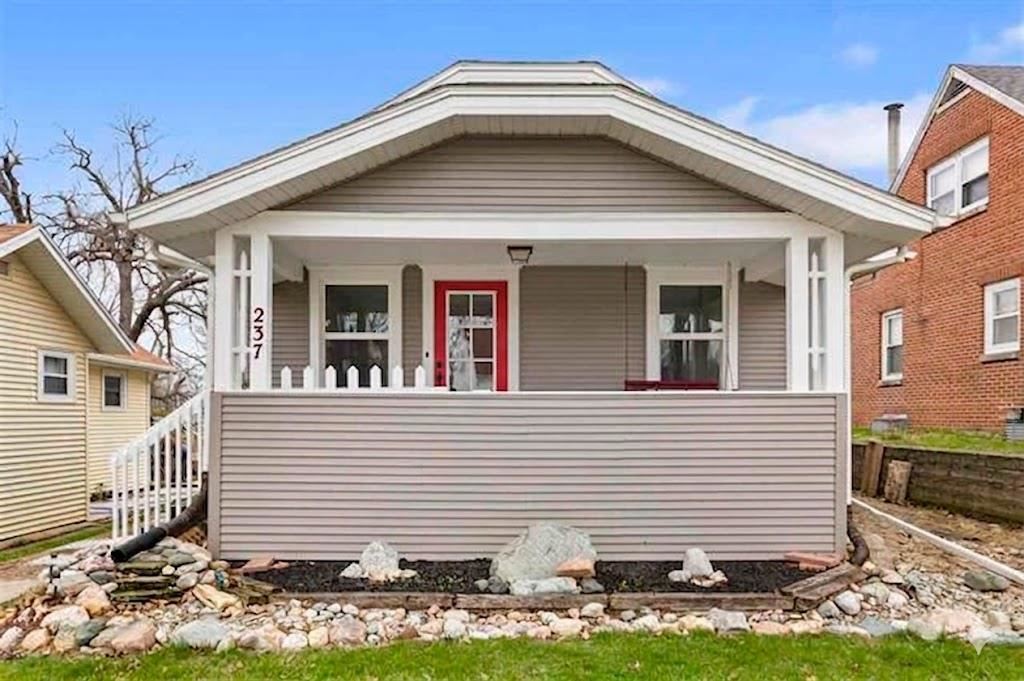 237 NW 12th Street Cedar Rapids IA 52405