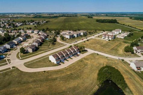 1500-1672 Ponds Edge Court North Liberty IA 52317