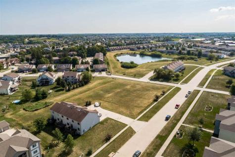 1500-1672 Ponds Edge Court North Liberty IA 52317