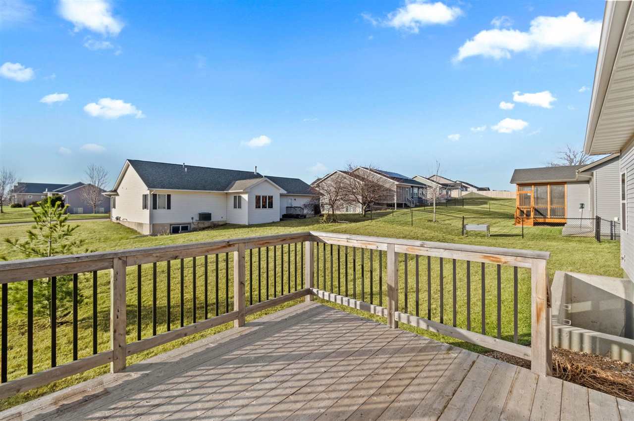 997 Thomas Circle Tiffin IA 52340