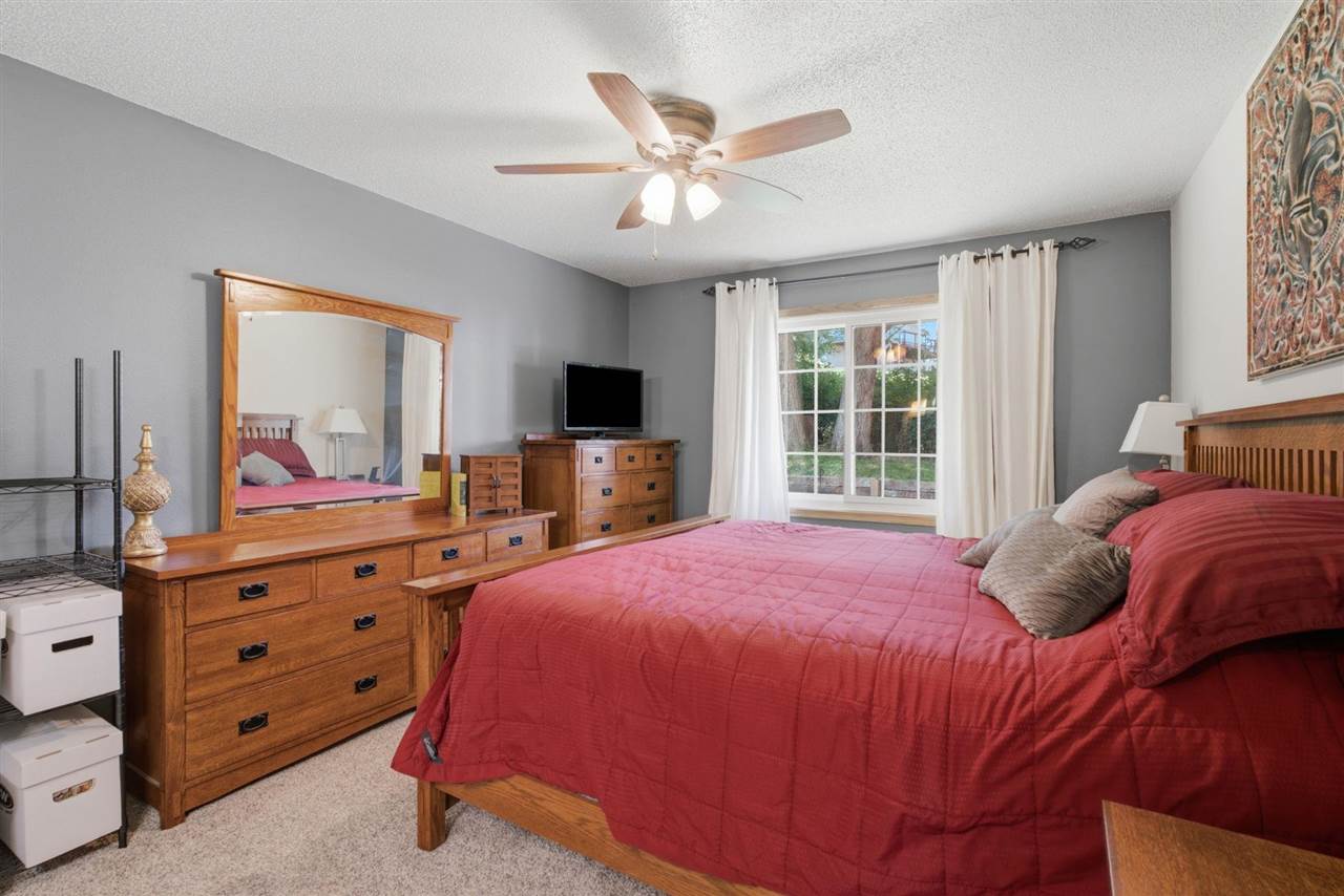 1988 Holiday Road Coralville IA 52241