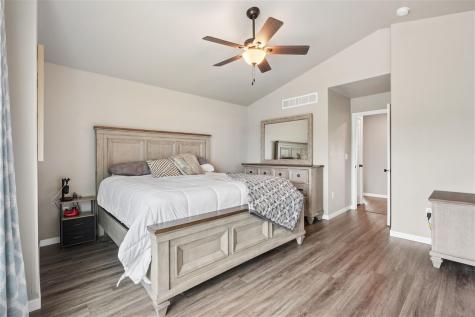 4187 Olivia Court Iowa City IA 52245