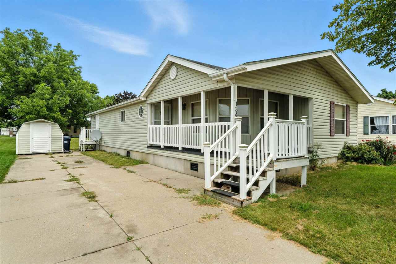 134 Paddock Circle Iowa City IA 52240