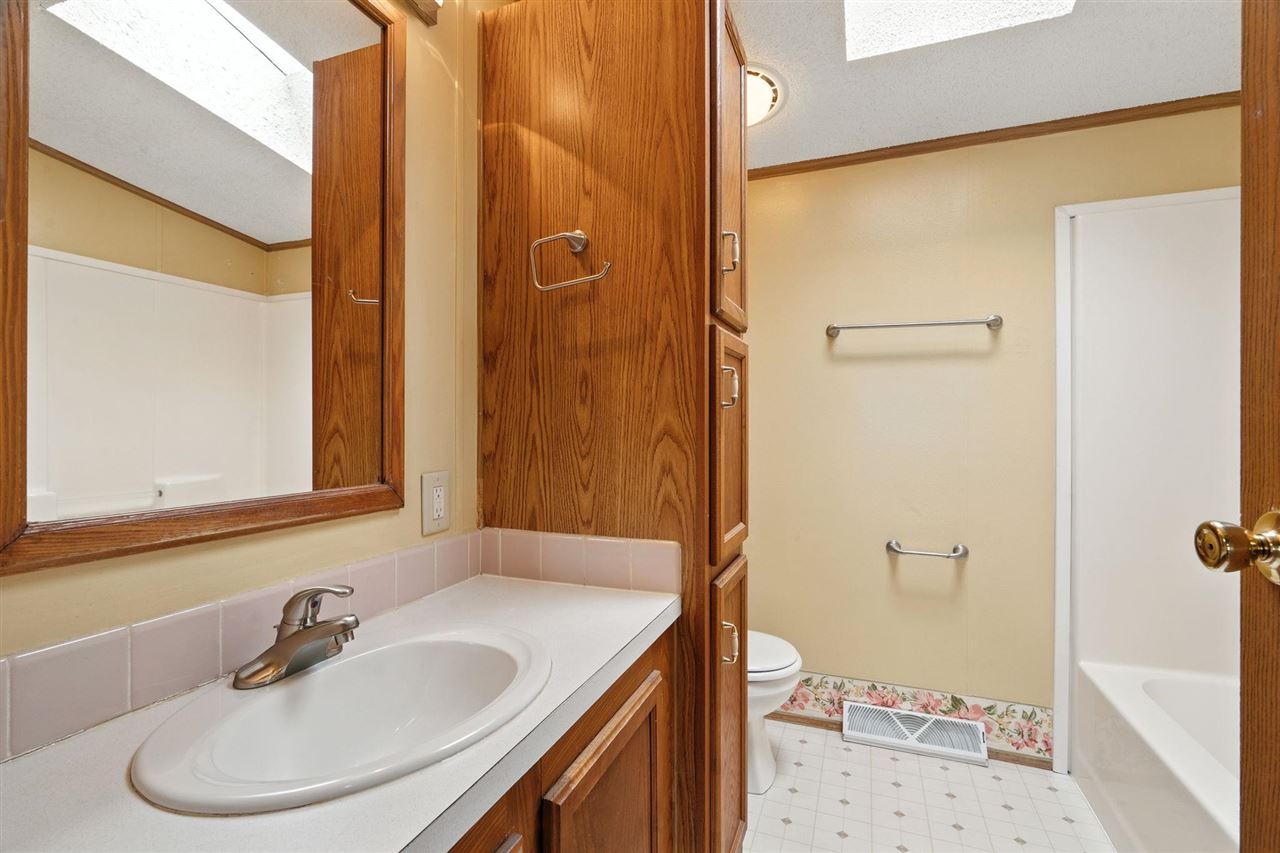 134 Paddock Circle Iowa City IA 52240