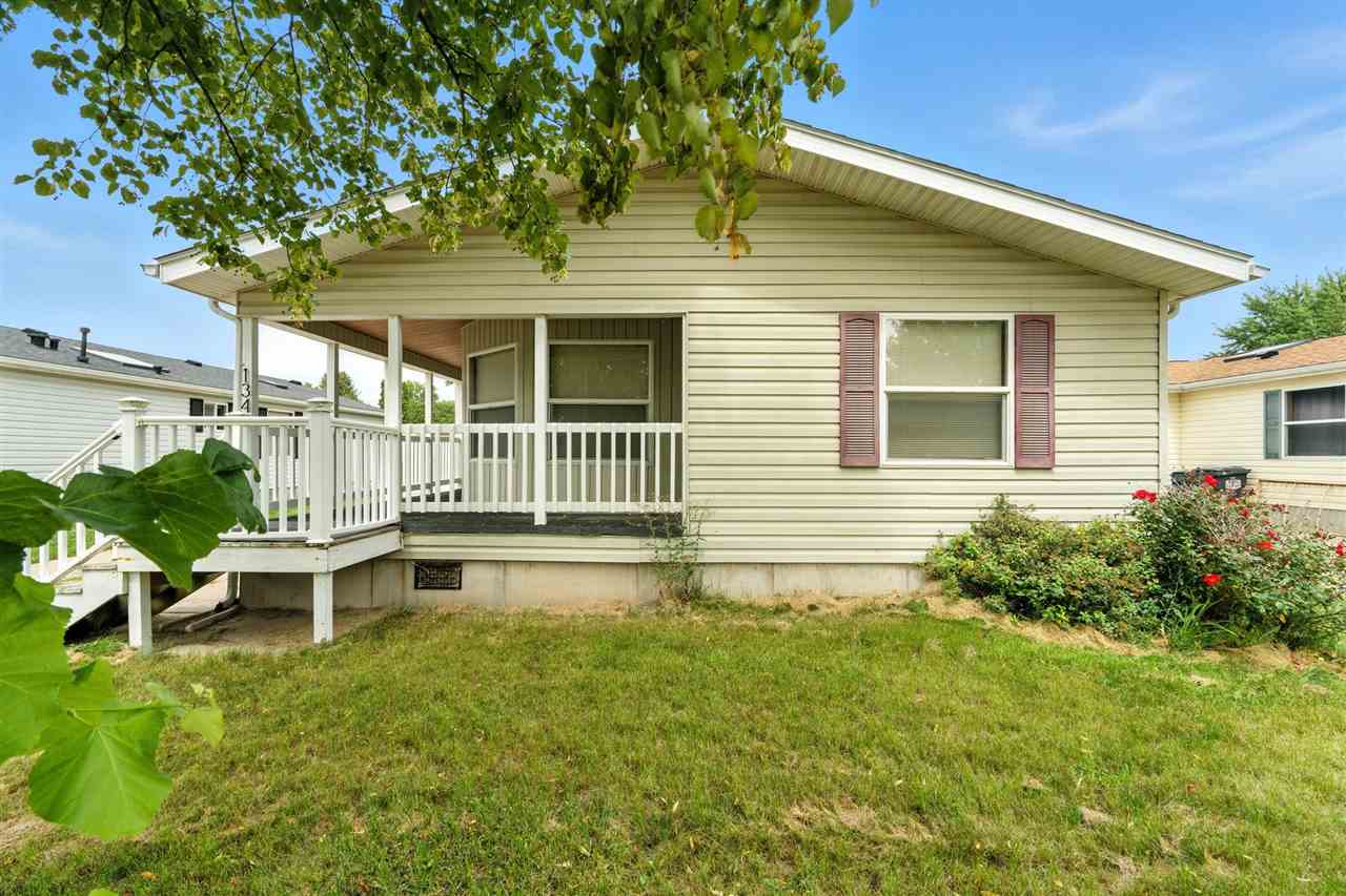 134 Paddock Circle Iowa City IA 52240