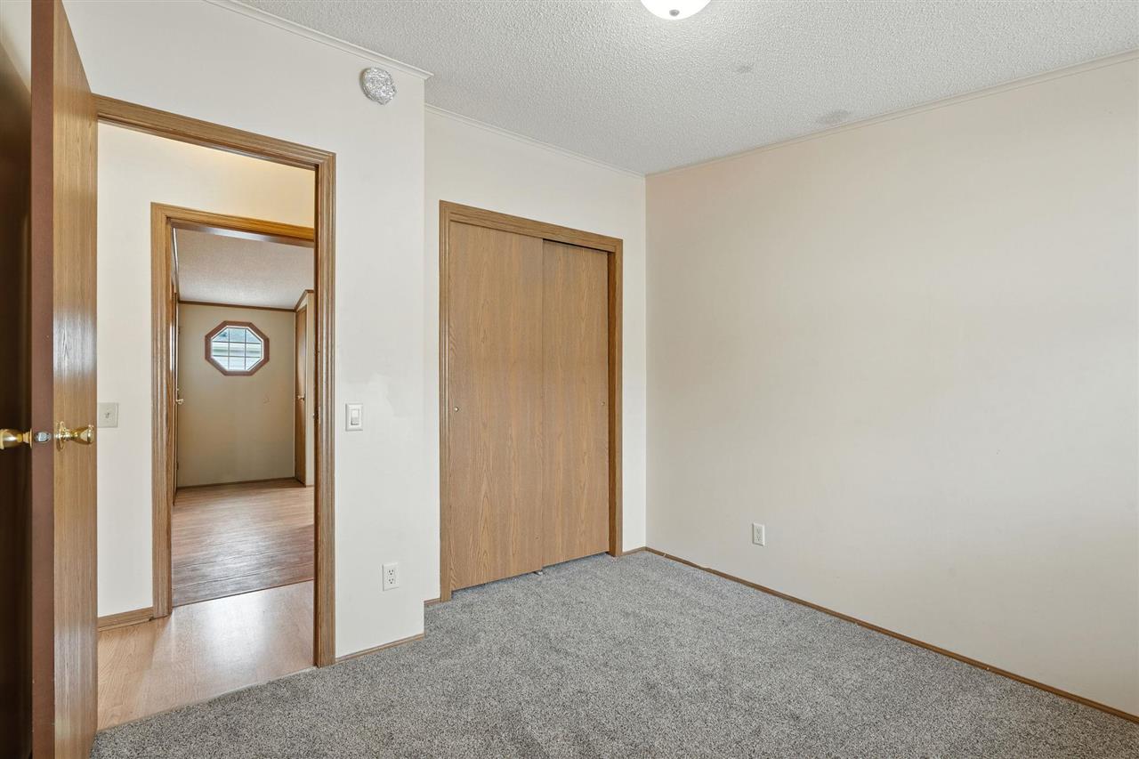 134 Paddock Circle Iowa City IA 52240