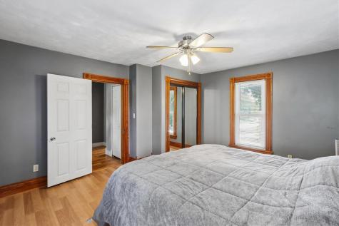 180 E 3rd Riverside IA 52327