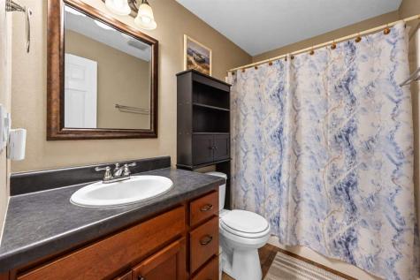 5503 Ruhd Street SW Cedar Rapids IA 52404