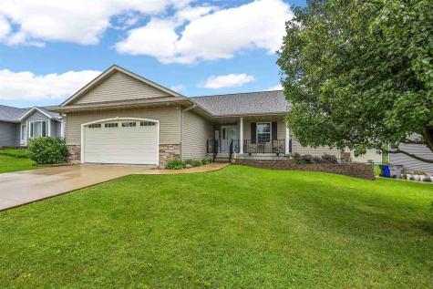 5503 Ruhd Street SW Cedar Rapids IA 52404