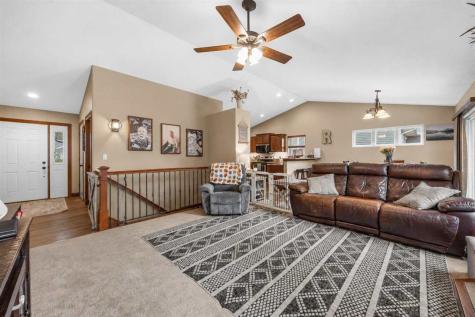 5503 Ruhd Street SW Cedar Rapids IA 52404