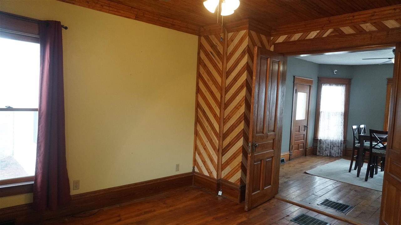 4985 640th Street Lone Tree IA 52755