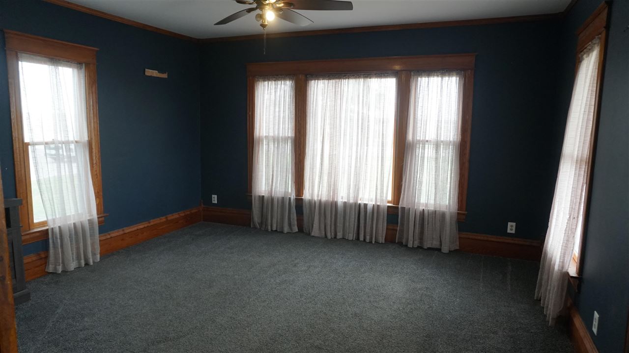 4985 640th Street Lone Tree IA 52755