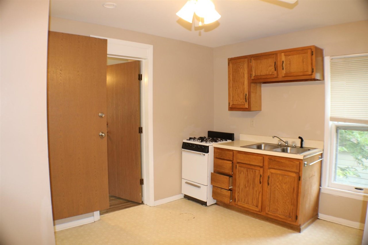 328 S Governor Street Iowa City IA 52240