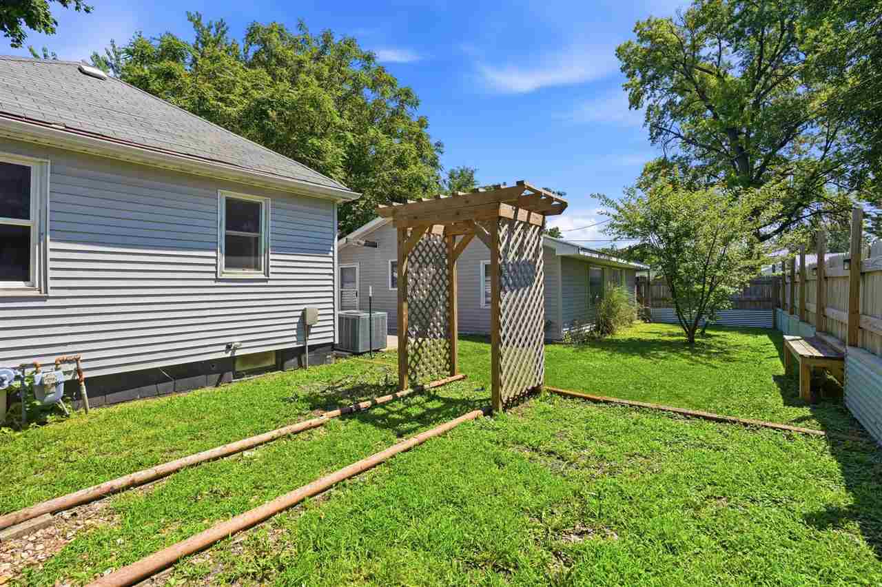 904 N 6th Avenue Washington IA 52353