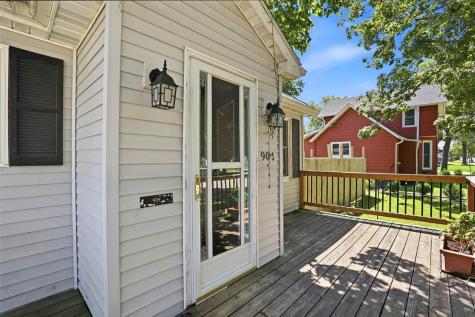 904 N 6th Avenue Washington IA 52353