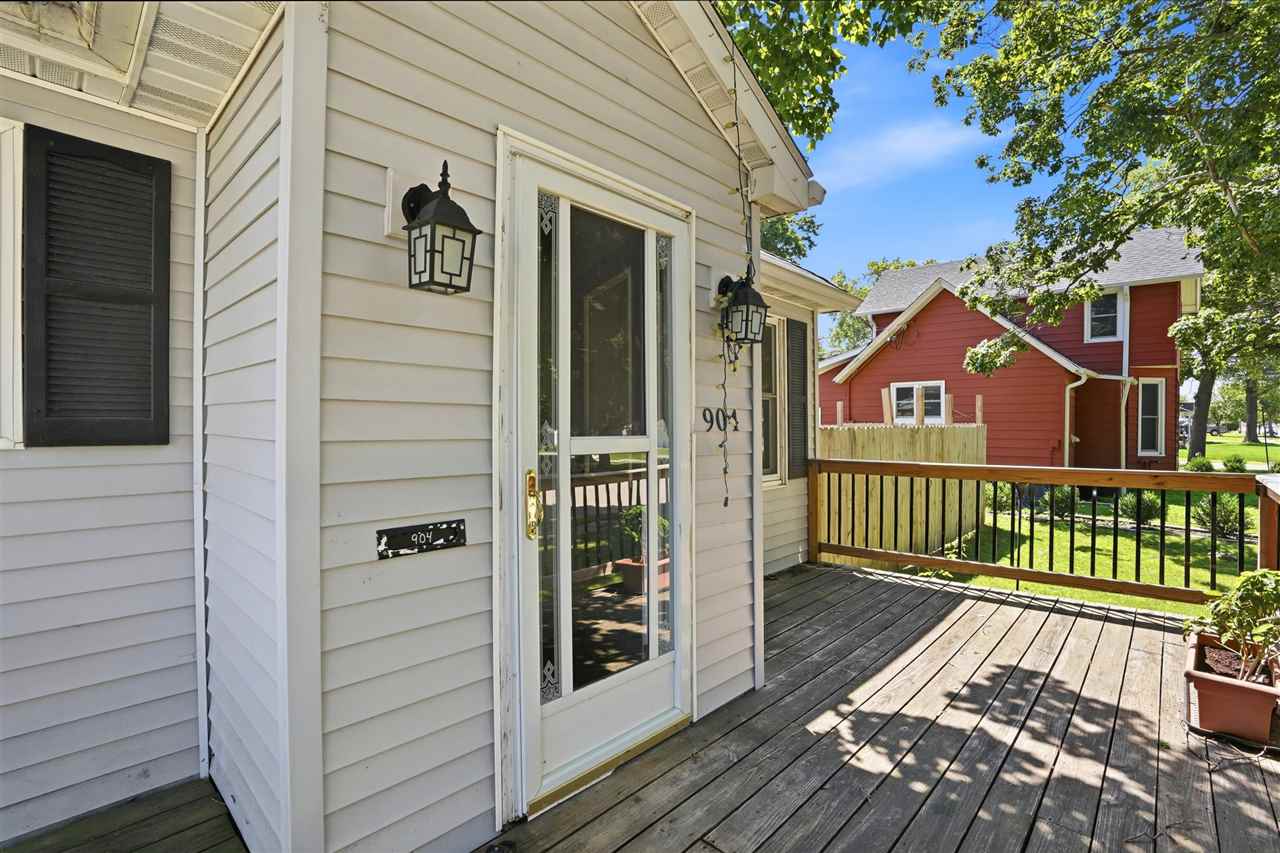 904 N 6th Avenue Washington IA 52353