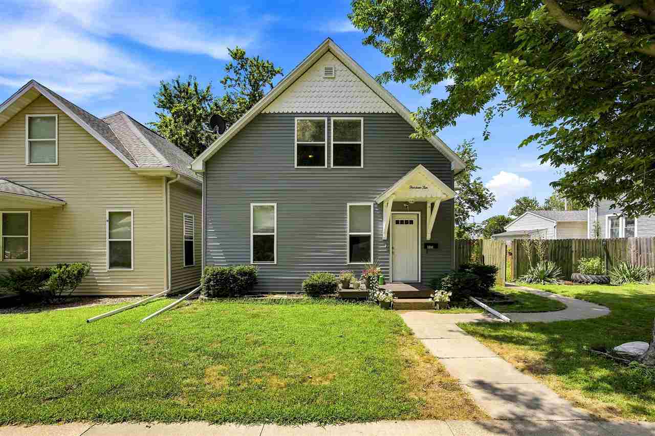 1310 SW J Street Cedar Rapids IA 52404