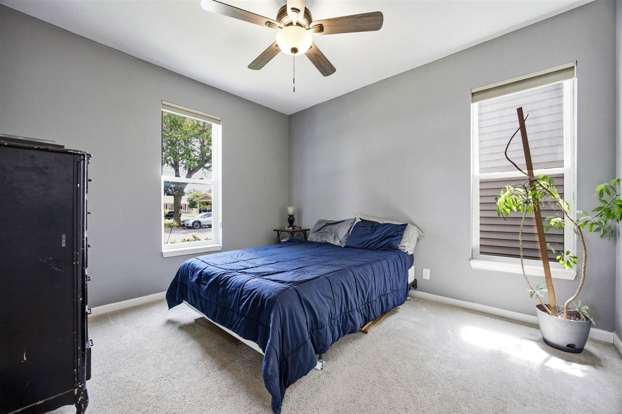 1310 SW J Street Cedar Rapids IA 52404