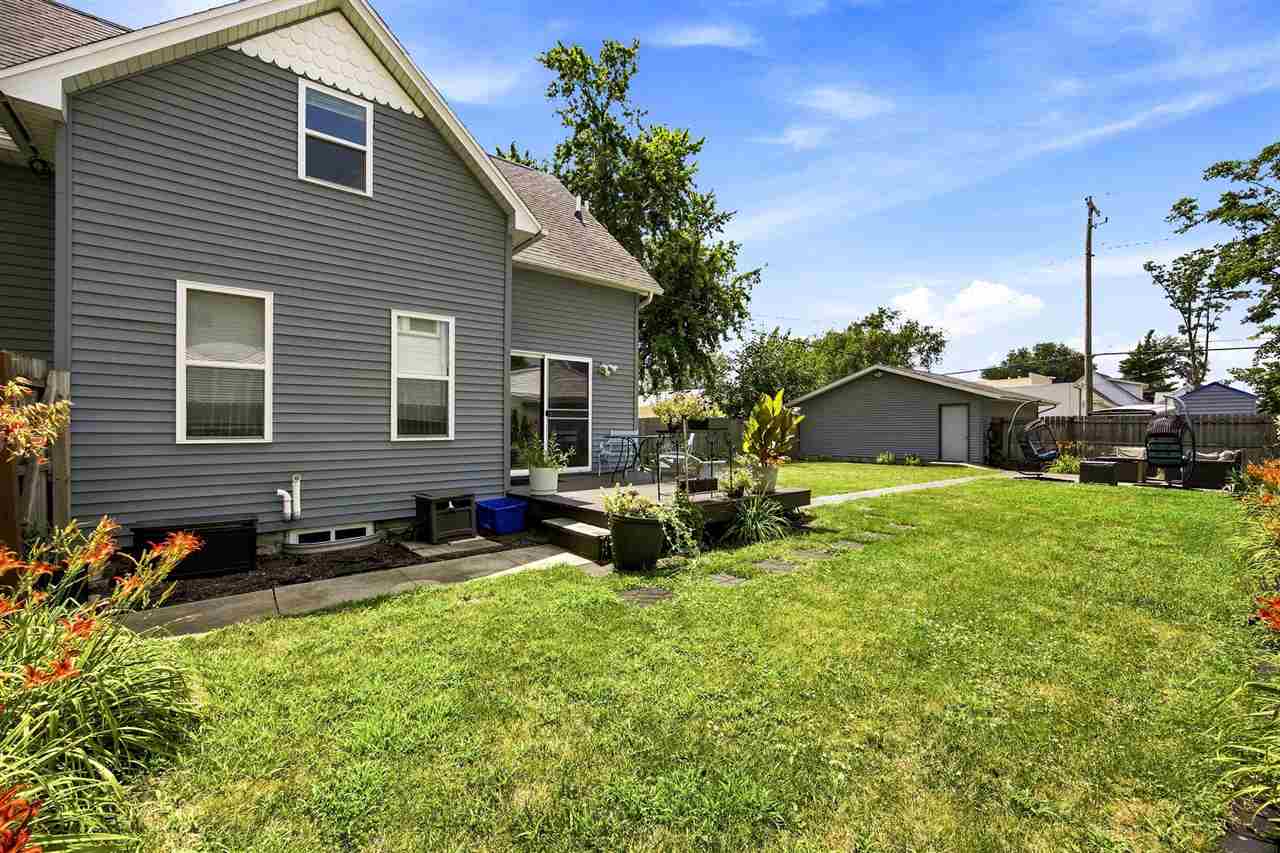 1310 SW J Street Cedar Rapids IA 52404