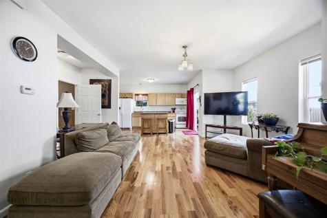 1310 SW J Street Cedar Rapids IA 52404