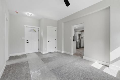 69 26th Avenue SW Cedar Rapids IA 52404
