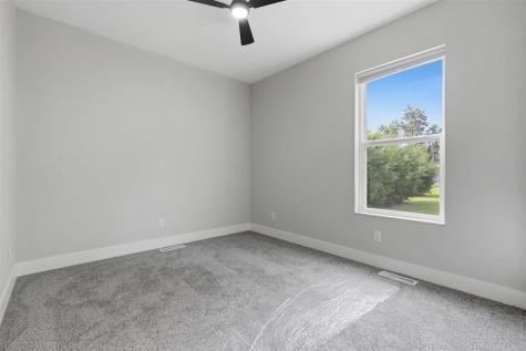 69 26th Avenue SW Cedar Rapids IA 52404