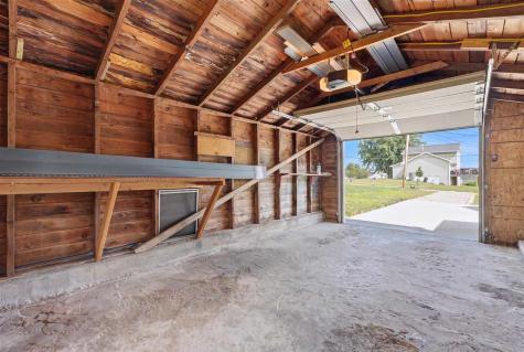 69 26th Avenue SW Cedar Rapids IA 52404