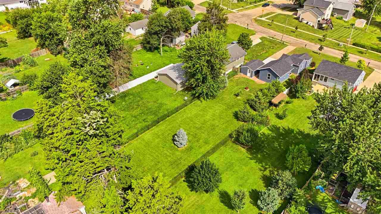 69 26th Avenue SW Cedar Rapids IA 52404