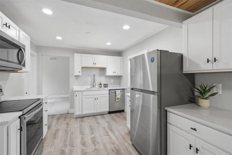 69 26th Avenue SW Cedar Rapids IA 52404
