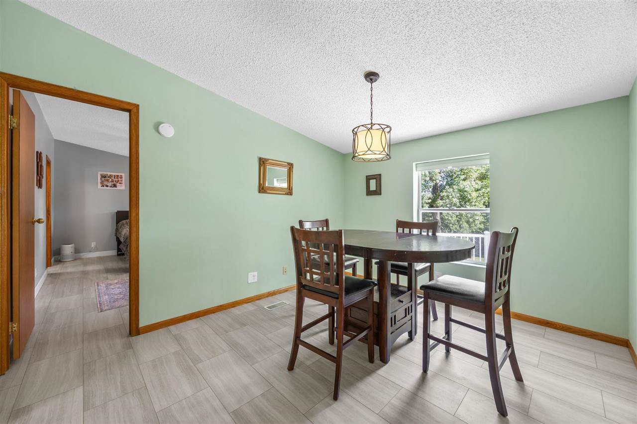 1650 W Forevergreen Road North Liberty IA 52317
