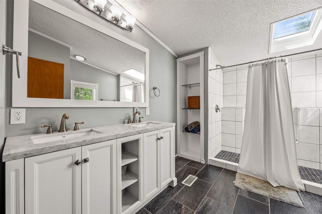 1650 W Forevergreen Road North Liberty IA 52317