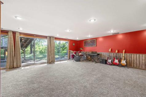 1650 W Forevergreen Road North Liberty IA 52317