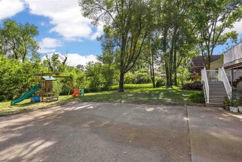 1650 W Forevergreen Road North Liberty IA 52317