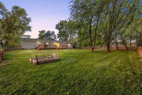 1650 W Forevergreen Road North Liberty IA 52317