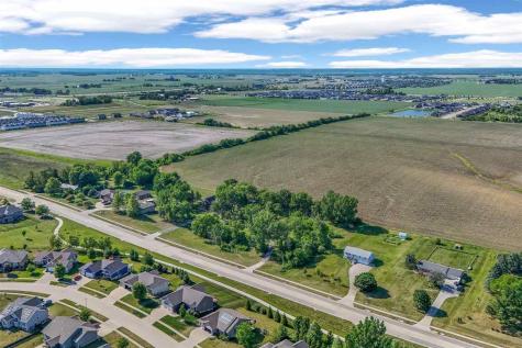 1650 W Forevergreen Road North Liberty IA 52317