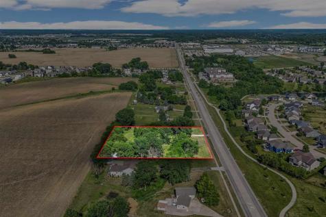 1650 W Forevergreen Road North Liberty IA 52317