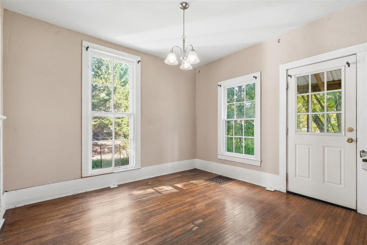 603 W Jefferson Washington IA 52353